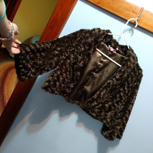 Derek Heart Jackets & Blazers - Rare faux fur Cropped jacket